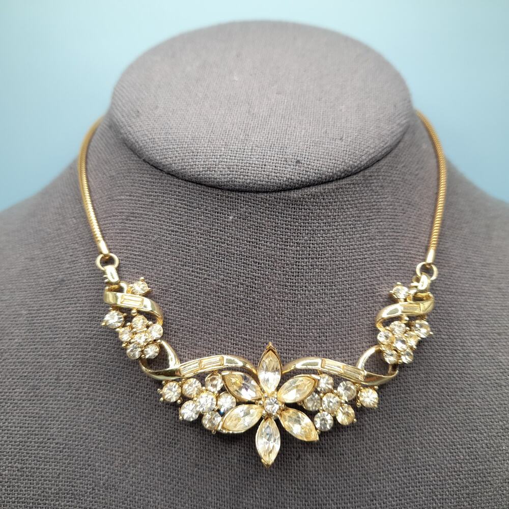 Vintage Coro Pegasus Clear Rhinestone Choker Necklace, 16 In, 1950s, Snake Chain